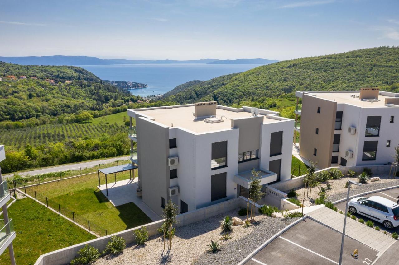 לאבין Royal Hilltop Residence מראה חיצוני תמונה