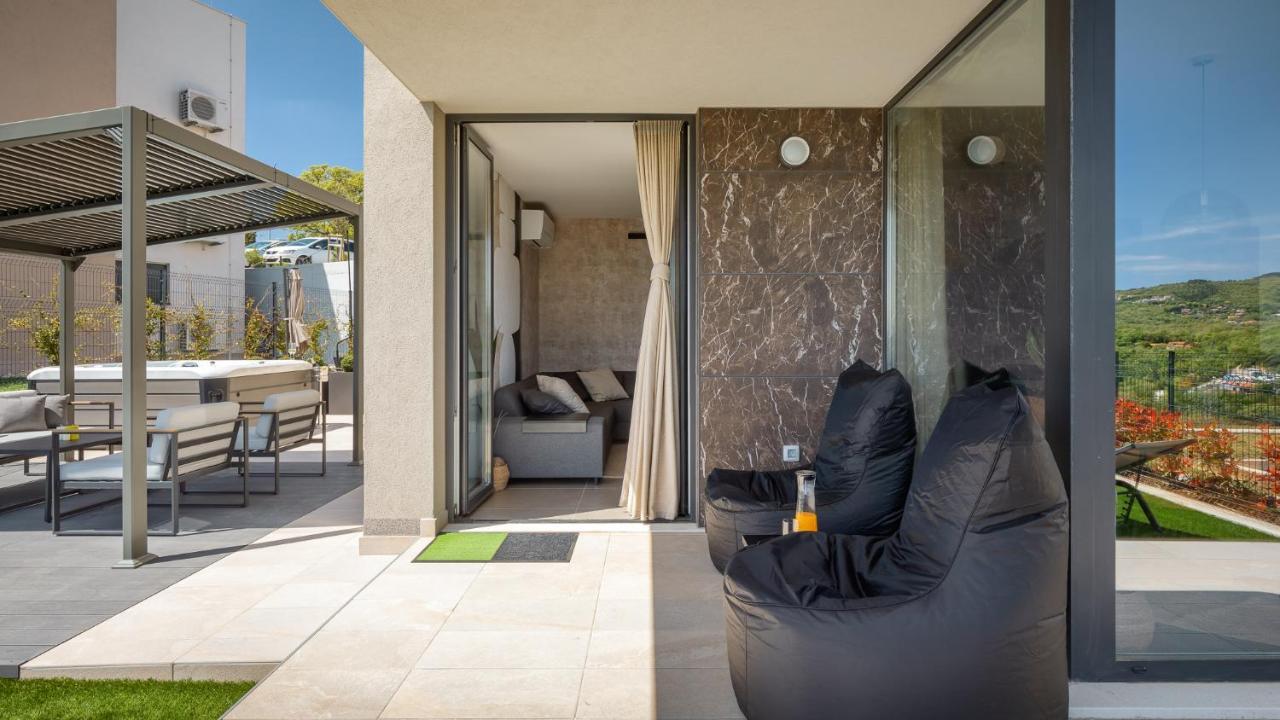 לאבין Royal Hilltop Residence מראה חיצוני תמונה