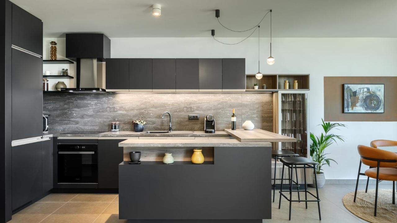 לאבין Royal Hilltop Residence מראה חיצוני תמונה